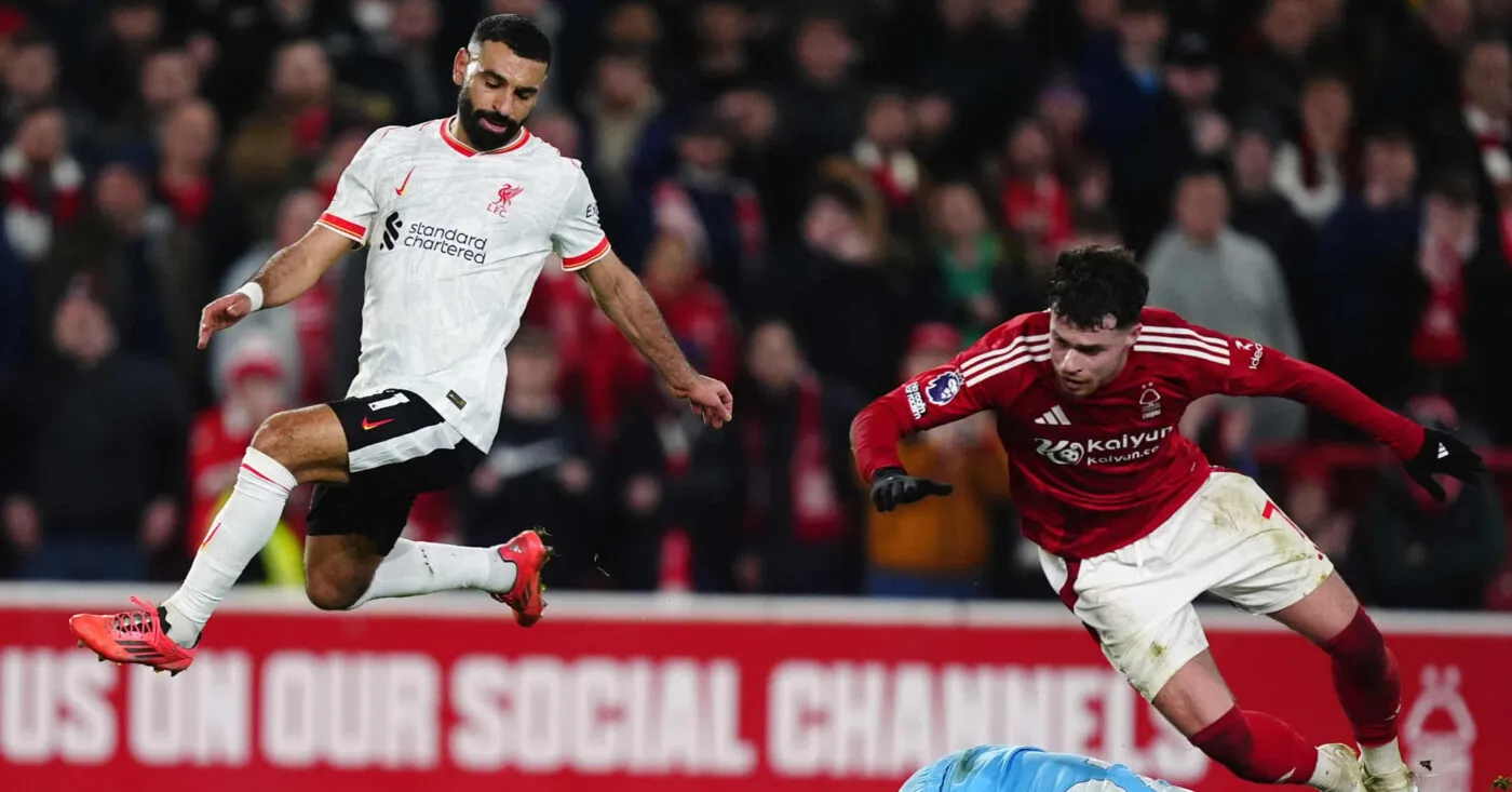 TIN NÓNG 15/01/2025: Ba ông lớn Ngoại hạng Anh nhận trái đắng 3 Liverpool bất lực trước hiện tượng Nottingham